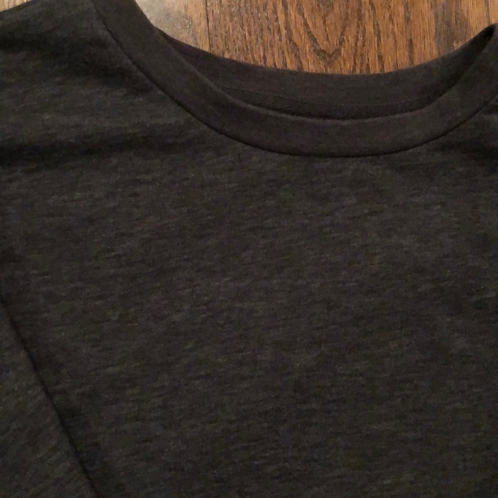 Mossimo sweatshirt - Picture 3 of 3